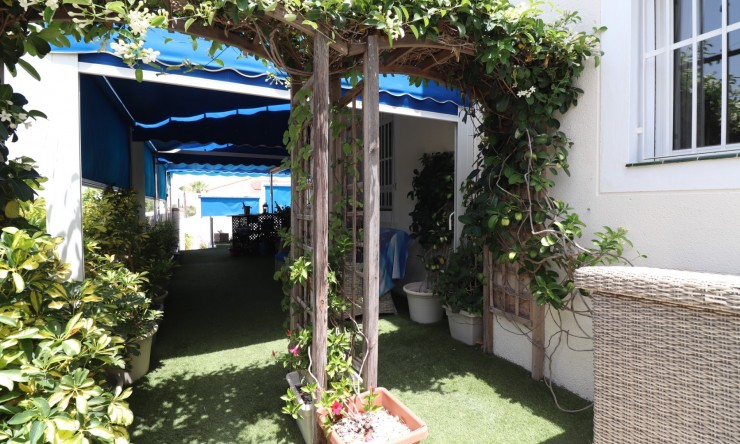 Re-Sale - Detached Villa - Algorfa - Montebello
