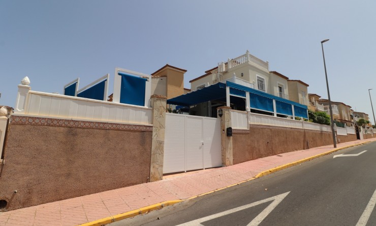 Re-Sale - Detached Villa - Algorfa - Montebello