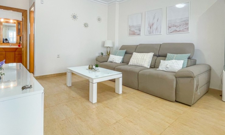 Re-Sale - Townhouse - Orihuela Costa - Punta Prima