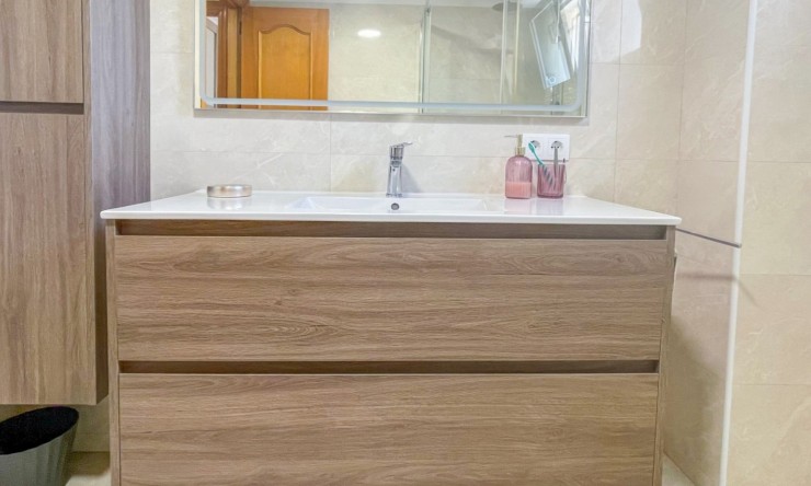 Re-Sale - Townhouse - Orihuela Costa - Punta Prima