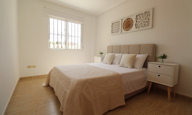 Re-Sale - Bungalow - Algorfa - Montemar