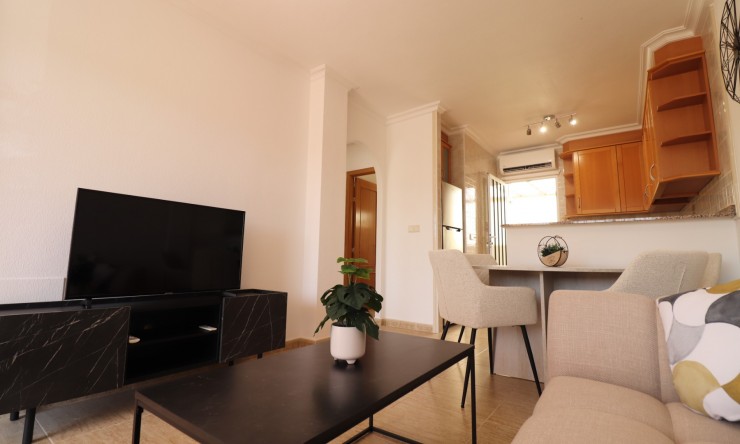 Re-Sale - Bungalow - Algorfa - Montemar