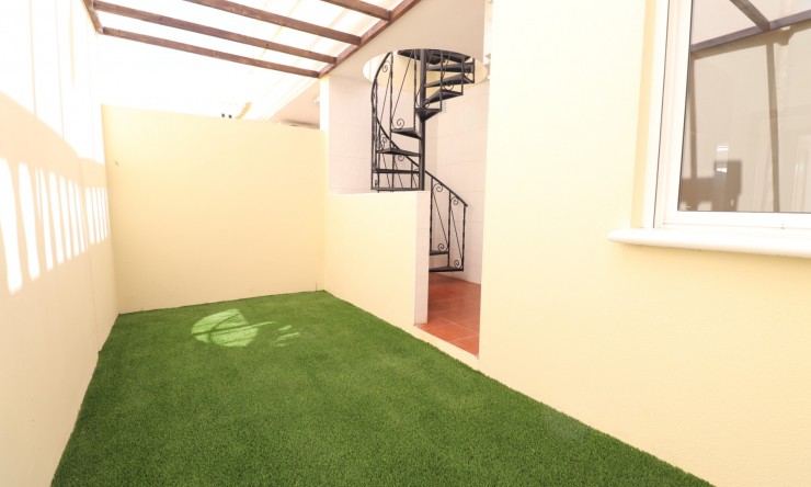 Re-Sale - Bungalow - Algorfa - Montemar