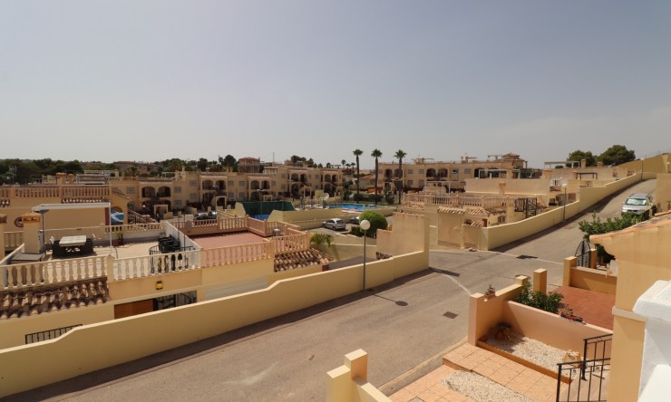 Re-Sale - Bungalow - Algorfa - Montemar