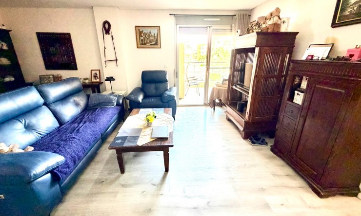 Re-Sale - Apartment - Orihuela Costa - La Zenia