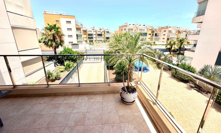 Re-Sale - Apartment - Orihuela Costa - La Zenia