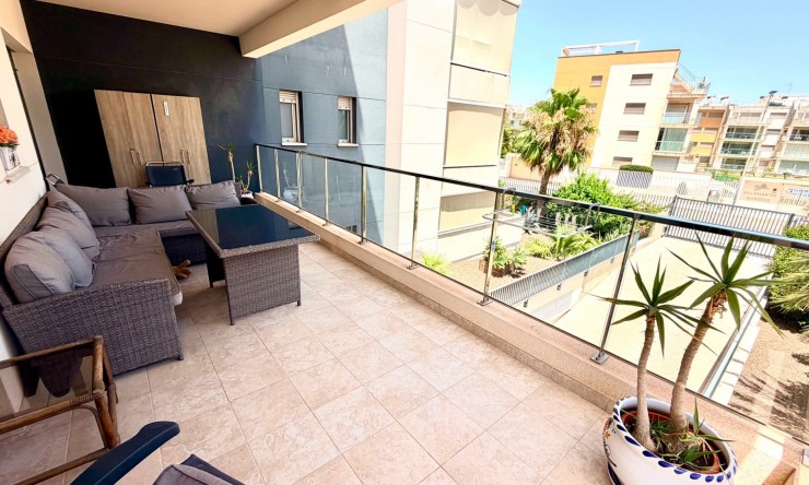 Re-Sale - Apartment - Orihuela Costa - La Zenia