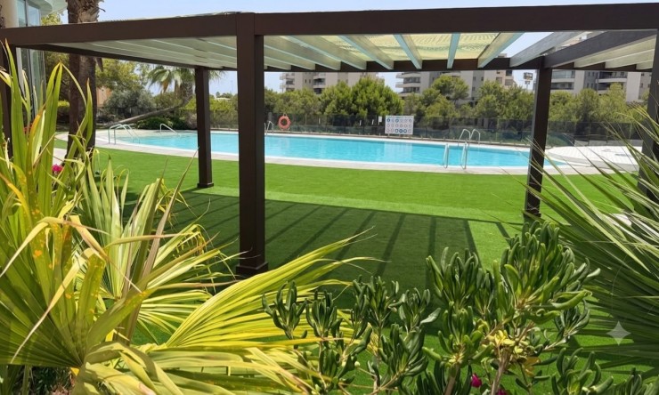Re-Sale - Apartment - Orihuela Costa - La Zenia