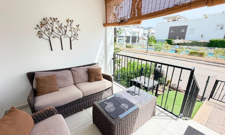 Re-Sale - Apartment - Torrevieja - Aguas Nuevas