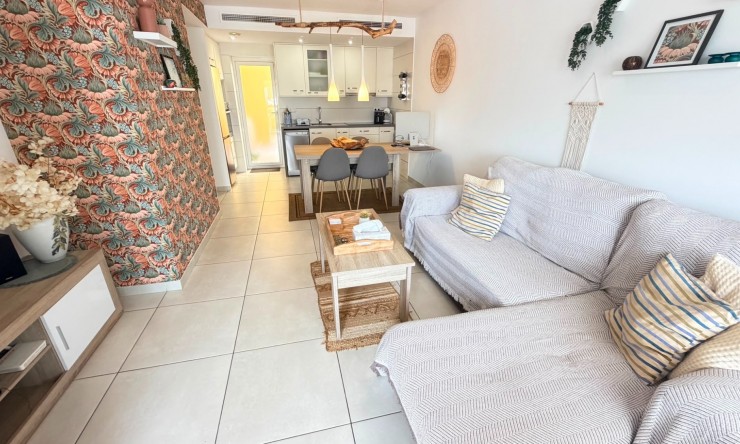 Re-Sale - Apartment - Torrevieja - Aguas Nuevas