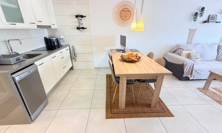Re-Sale - Apartment - Torrevieja - Aguas Nuevas