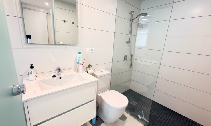 Re-Sale - Apartment - Torrevieja - Aguas Nuevas