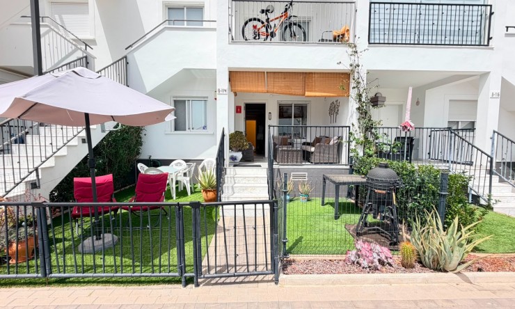 Re-Sale - Apartment - Torrevieja - Aguas Nuevas