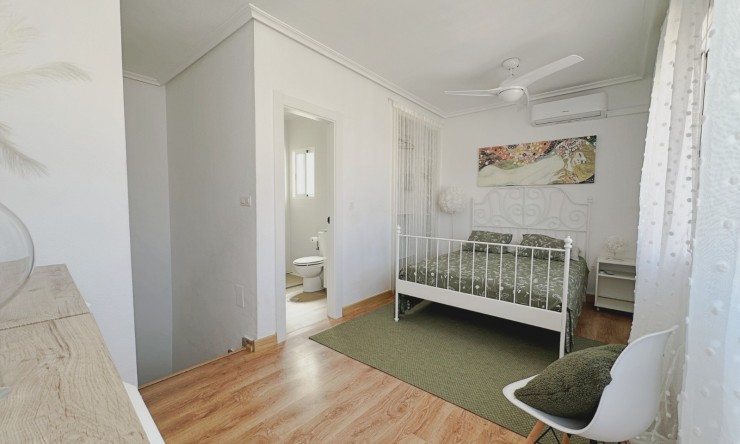 Re-Sale - Townhouse - Orihuela Costa - La Zenia