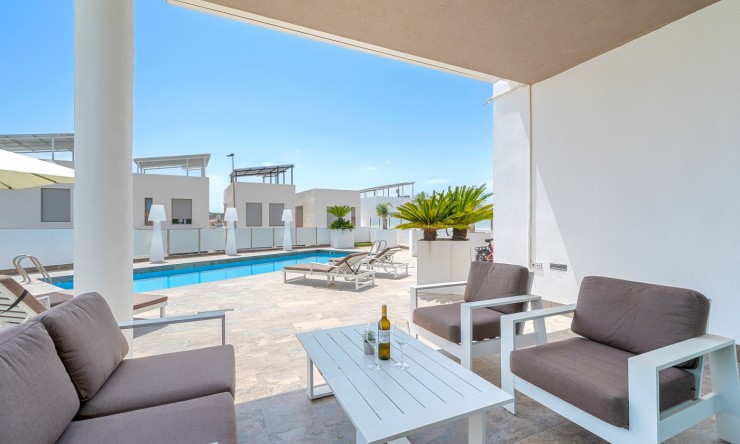 Reventa - Chalet - Orihuela Costa - Villamartin