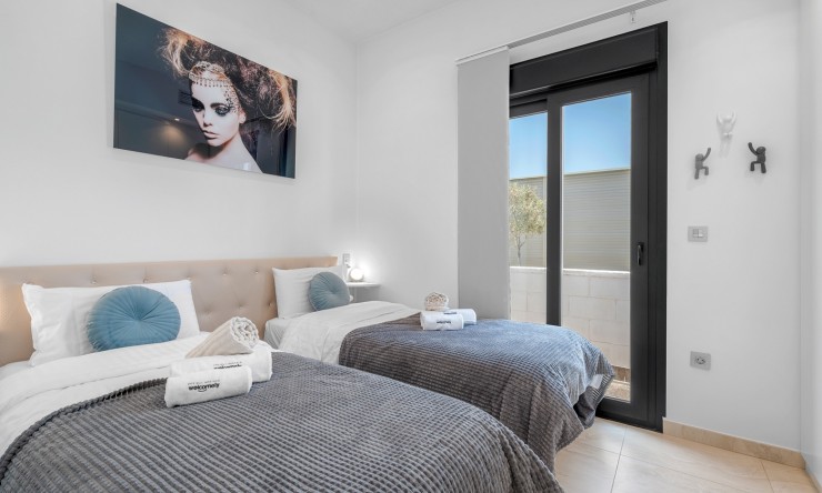 Reventa - Chalet - Orihuela Costa - Villamartin