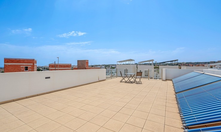 Reventa - Chalet - Orihuela Costa - Villamartin