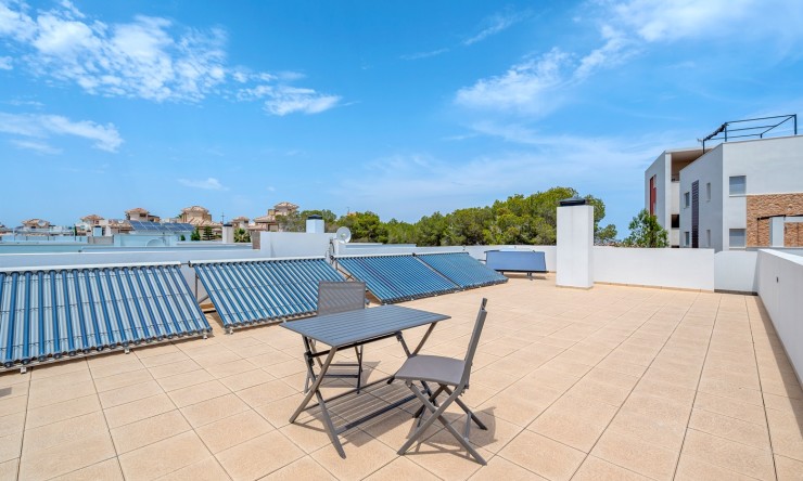 Reventa - Chalet - Orihuela Costa - Villamartin