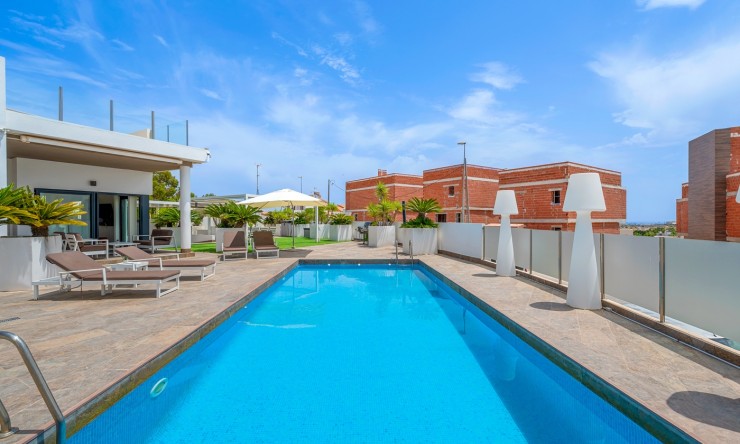 Reventa - Chalet - Orihuela Costa - Villamartin