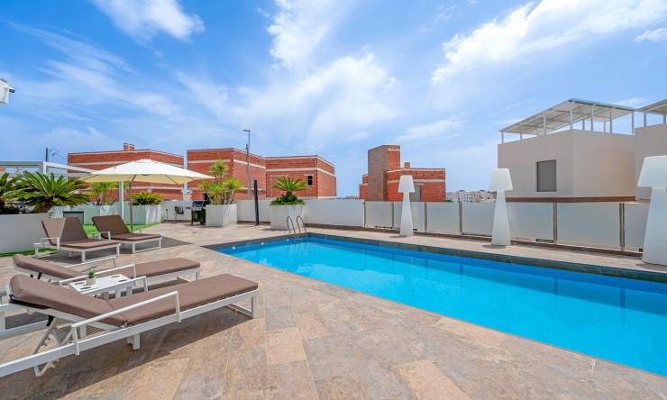 Reventa - Chalet - Orihuela Costa - Villamartin