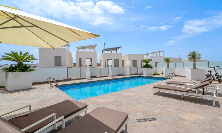 Reventa - Chalet - Orihuela Costa - Villamartin
