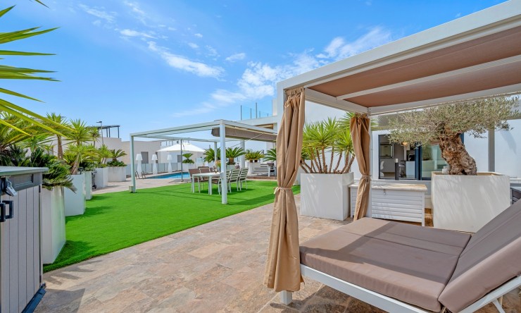 Reventa - Chalet - Orihuela Costa - Villamartin