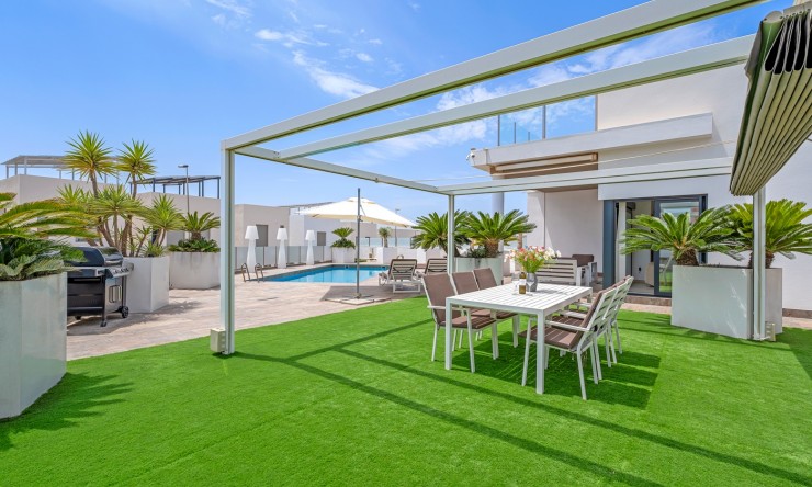 Reventa - Chalet - Orihuela Costa - Villamartin