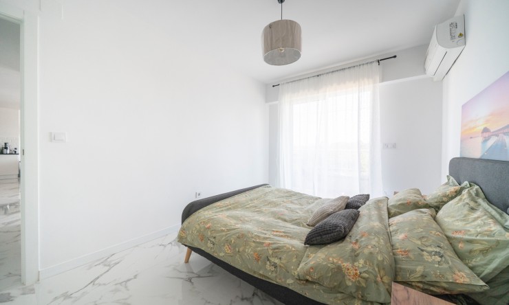 Re-Sale - Apartment - Orihuela Costa - Punta Prima