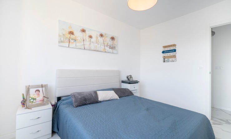 Re-Sale - Apartment - Orihuela Costa - Punta Prima