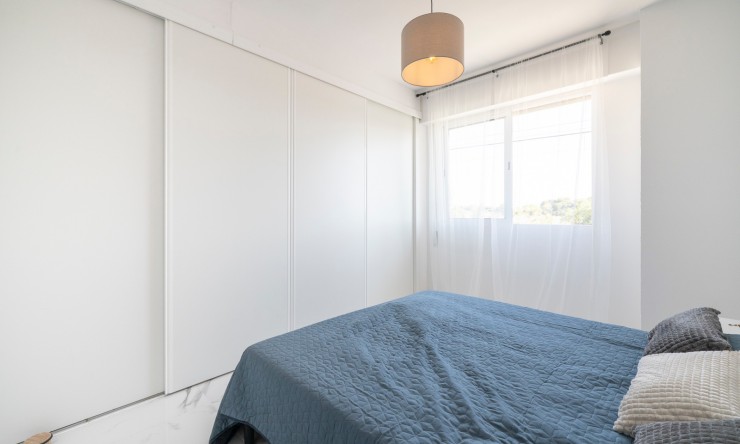 Re-Sale - Apartment - Orihuela Costa - Punta Prima