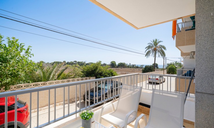 Re-Sale - Apartment - Orihuela Costa - Punta Prima