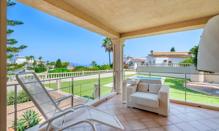Re-Sale - Detached Villa - Benissa - Carrio