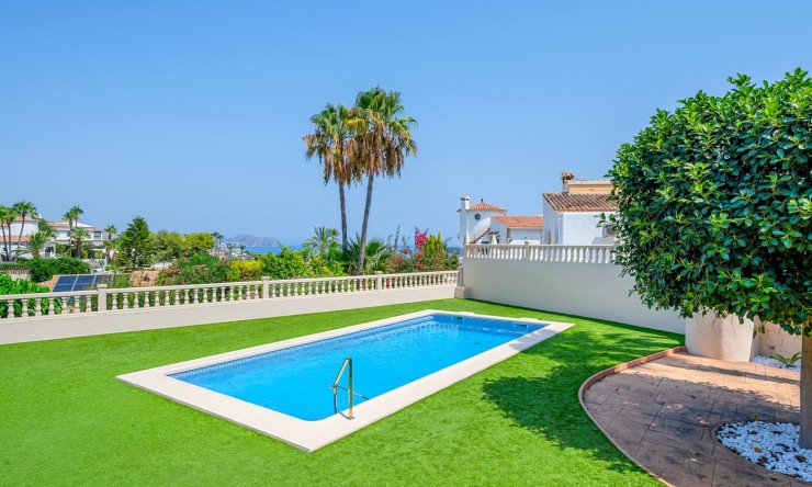 Re-Sale - Detached Villa - Benissa - Carrio