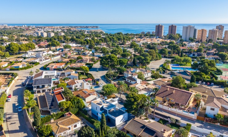 Reventa - Chalet - Orihuela Costa - Dehesa de Campoamor