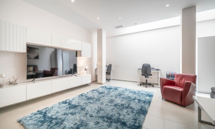 Reventa - Chalet - Torrevieja - Aguas Nuevas