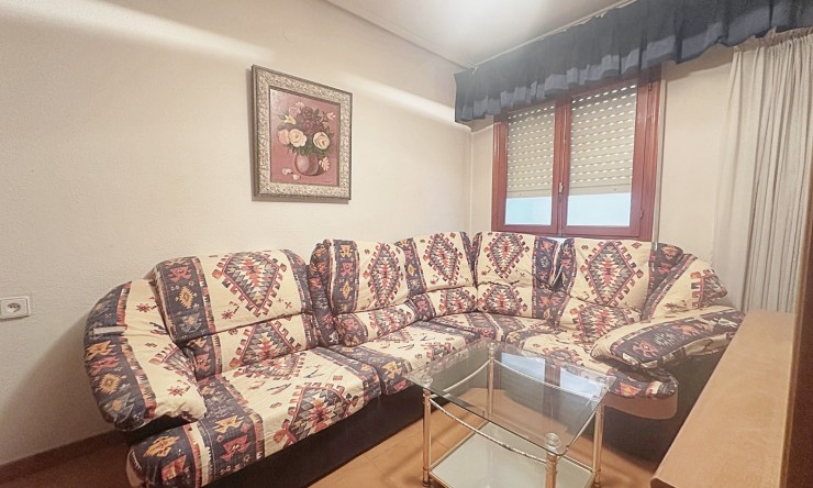 Re-Sale - Apartment - Torrevieja - Torrevieja - Centre
