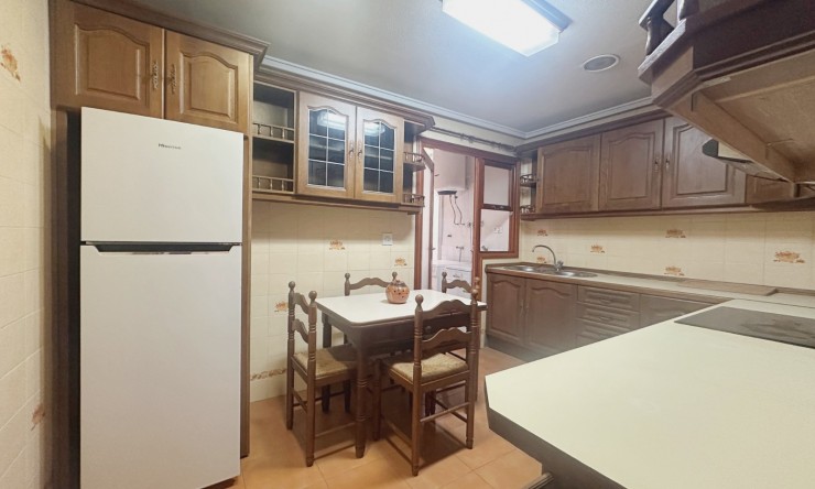 Re-Sale - Apartment - Torrevieja - Torrevieja - Centre