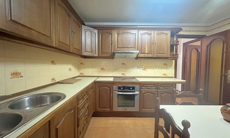 Re-Sale - Apartment - Torrevieja - Torrevieja - Centre
