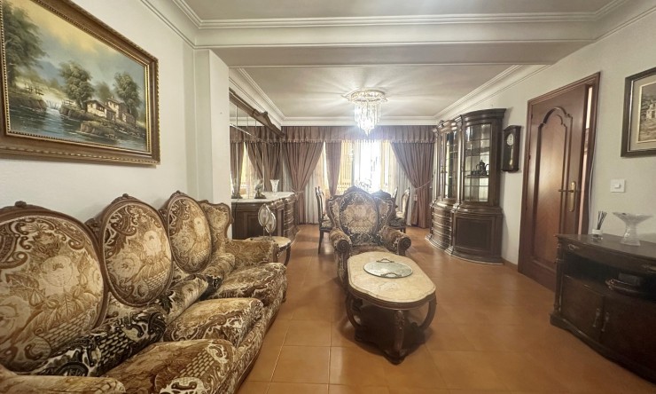 Re-Sale - Apartment - Torrevieja - Torrevieja - Centre