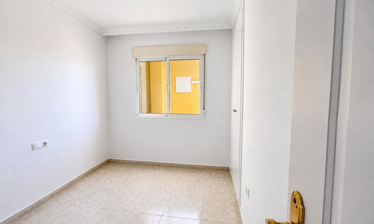 Reventa - Apartamento - Algorfa - Algorfa - Pueblo
