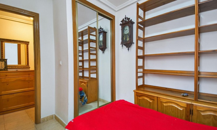 Re-Sale - Apartment - Torrevieja - Parque de las Naciones