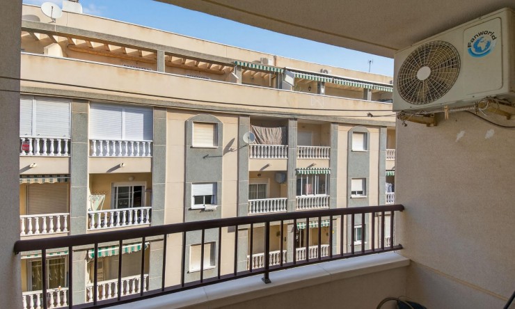Re-Sale - Apartment - Torrevieja - Parque de las Naciones