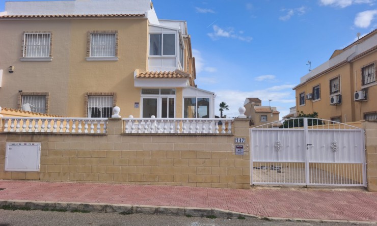 Wederverkoop - Quad Villa - Ciudad Quesada - Lo Marabu