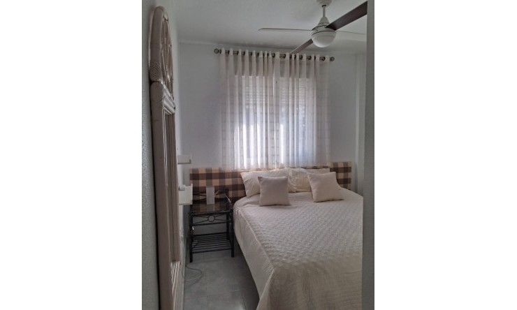 Re-Sale - Apartment - Villamartin - Panorama Golf