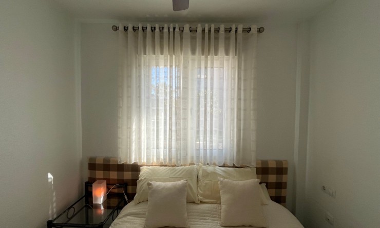 Re-Sale - Apartment - Villamartin - Panorama Golf