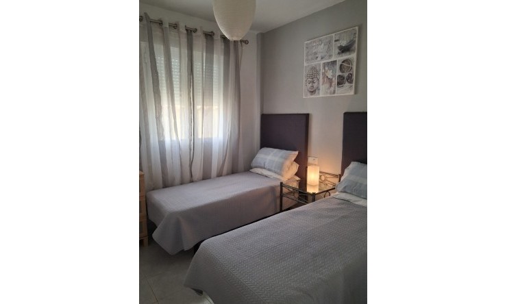 Re-Sale - Apartment - Villamartin - Panorama Golf