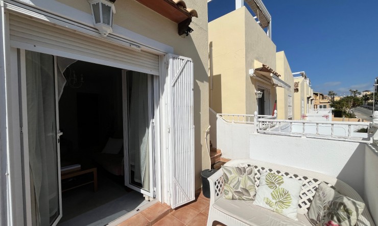 Re-Sale - Apartment - Villamartin - Panorama Golf