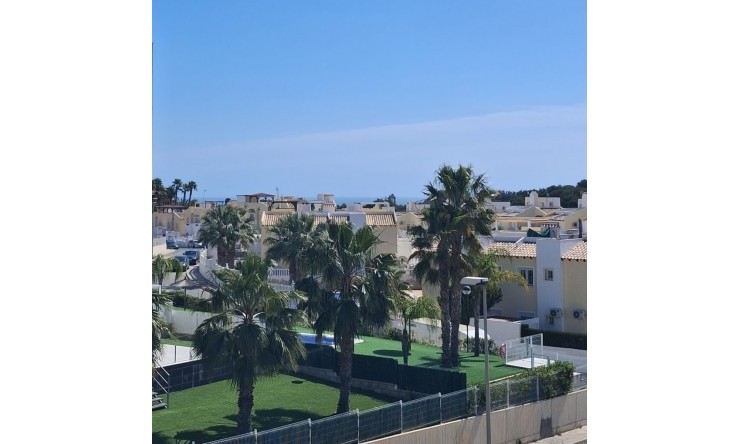 Re-Sale - Apartment - Villamartin - Panorama Golf