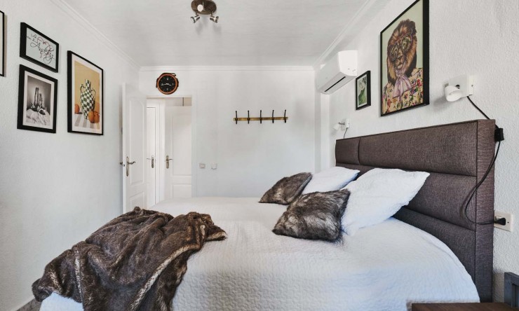 Wederverkoop - Quad Villa - Orihuela Costa - Mil Palmeras
