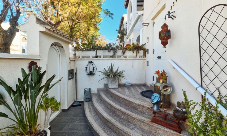 Wederverkoop - Quad Villa - Orihuela Costa - Mil Palmeras